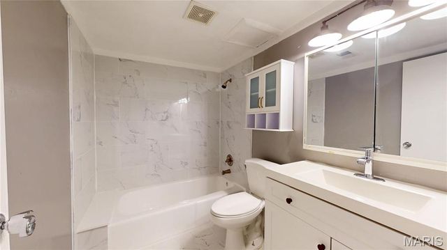 1051 Lafayette Court A, Collinsville, IL 62234