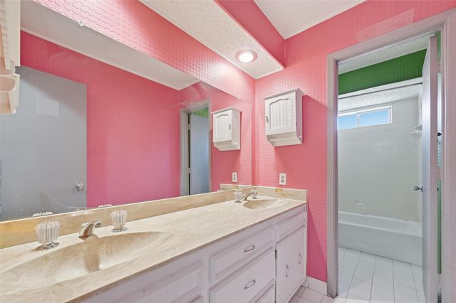 3421 Cross Bend Road, Plano, TX 75023