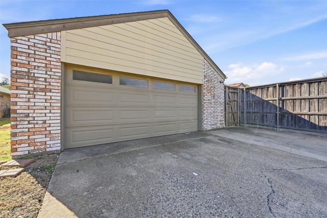 3421 Cross Bend Road, Plano, TX 75023