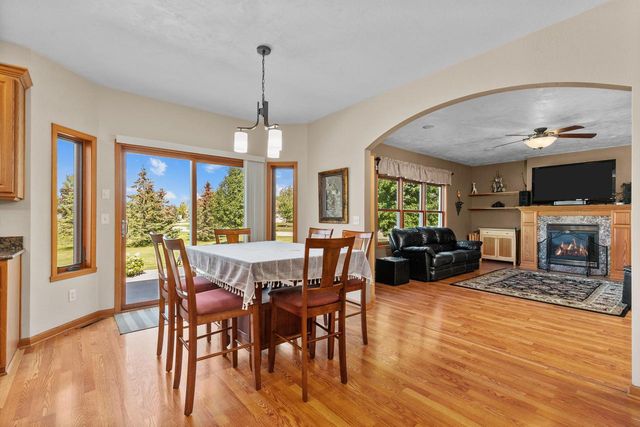 W5071 Cherrywood COURT, Sherwood, WI 54169