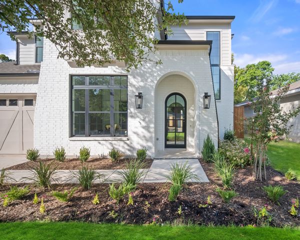 603 Brookhurst Drive, Dallas, TX 75218