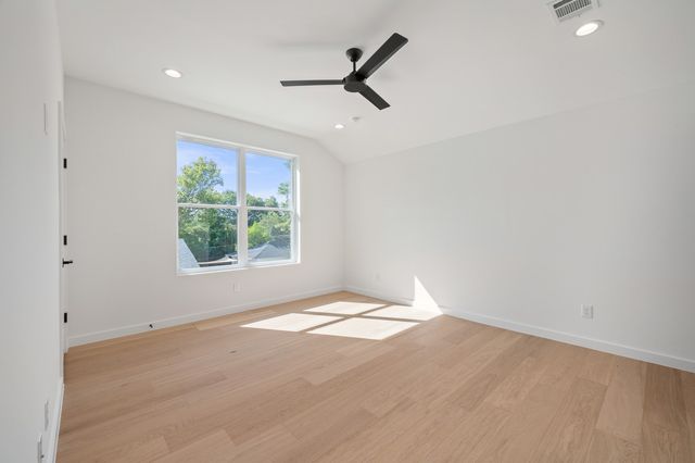 603 Brookhurst Drive, Dallas, TX 75218