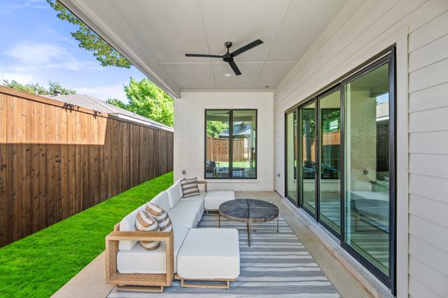 603 Brookhurst Drive, Dallas, TX 75218