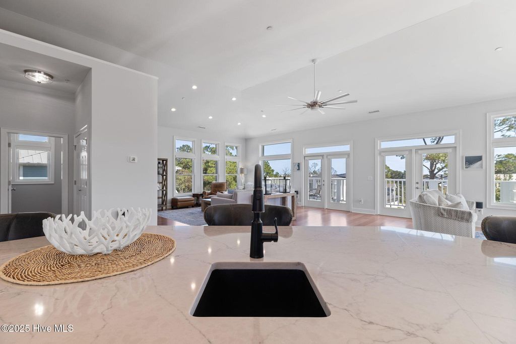 Image 23 of property listing at 208 Oak Outlook Way N, Carolina Beach, NC 28428