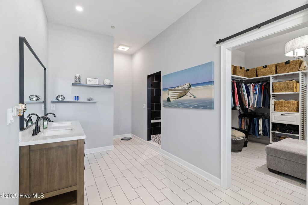 Image 38 of property listing at 208 Oak Outlook Way N, Carolina Beach, NC 28428