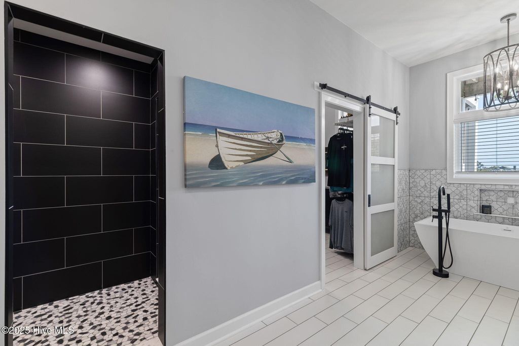 Image 42 of property listing at 208 Oak Outlook Way N, Carolina Beach, NC 28428