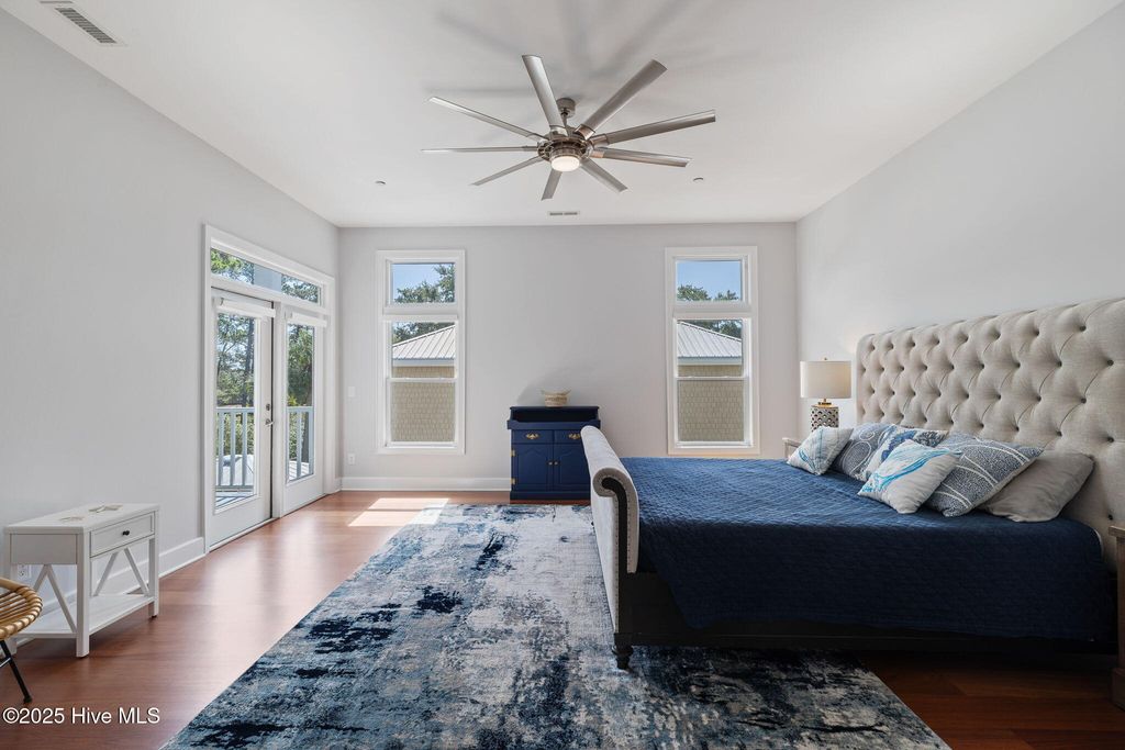 Image 45 of property listing at 208 Oak Outlook Way N, Carolina Beach, NC 28428