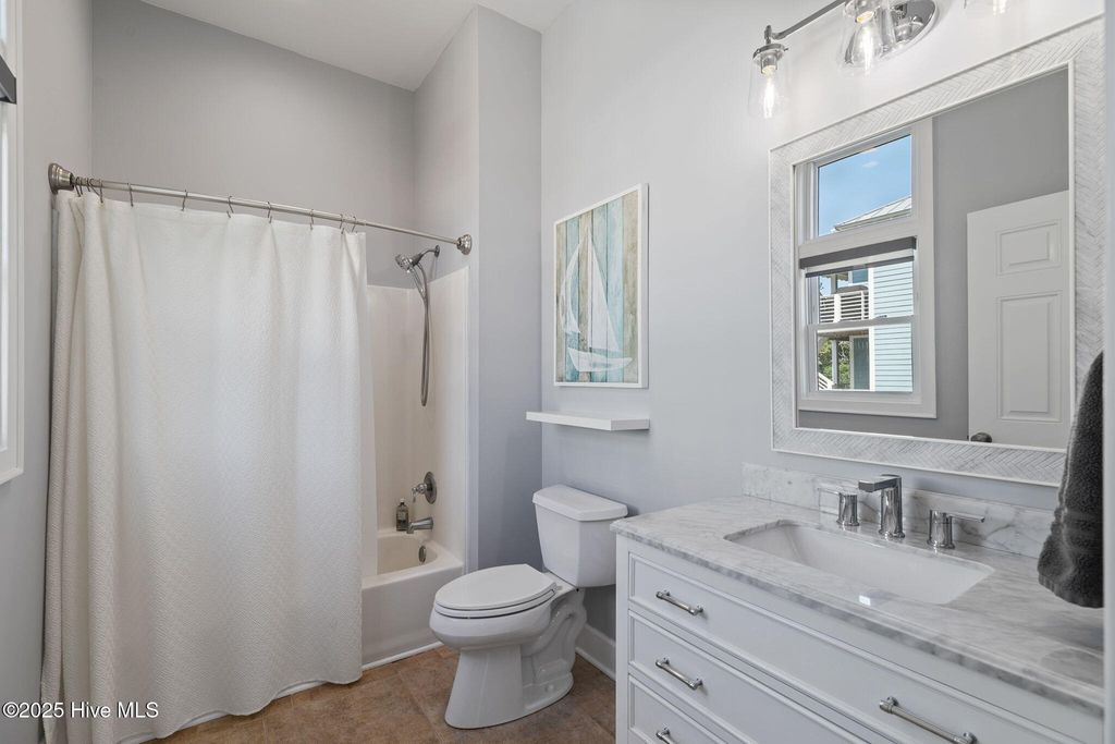 Image 51 of property listing at 208 Oak Outlook Way N, Carolina Beach, NC 28428