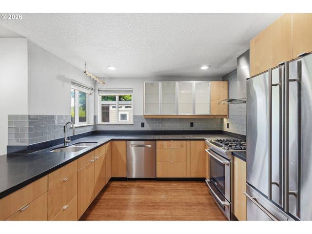 3340 Nw JULIA St, Camas, WA 98607