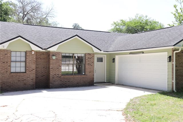 380 S Gum Street, Kingsland, GA 31548