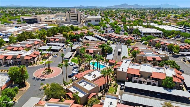 5757 W EUGIE Avenue 2082, Glendale, AZ 85304