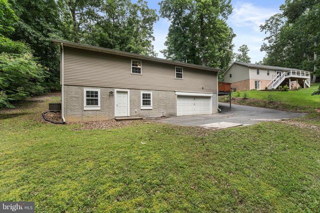 7224 WASHINGTON DR, King George, VA 22485