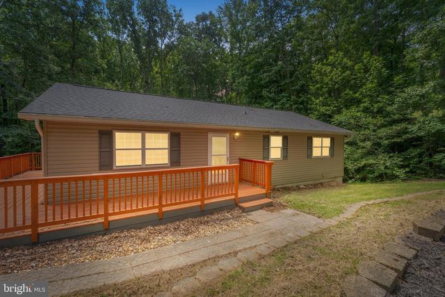 7224 WASHINGTON DR, King George, VA 22485