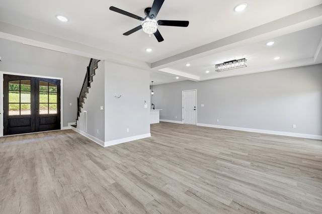 3305 Dobbins Pike, Portland, TN 37148