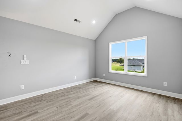 3305 Dobbins Pike, Portland, TN 37148