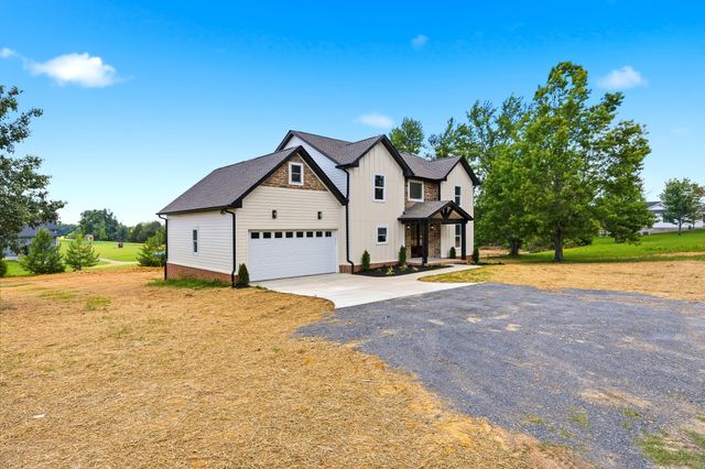 3305 Dobbins Pike, Portland, TN 37148