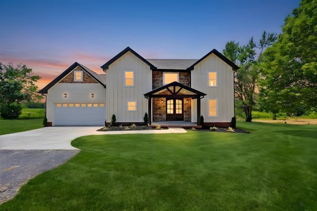 3305 Dobbins Pike, Portland, TN 37148