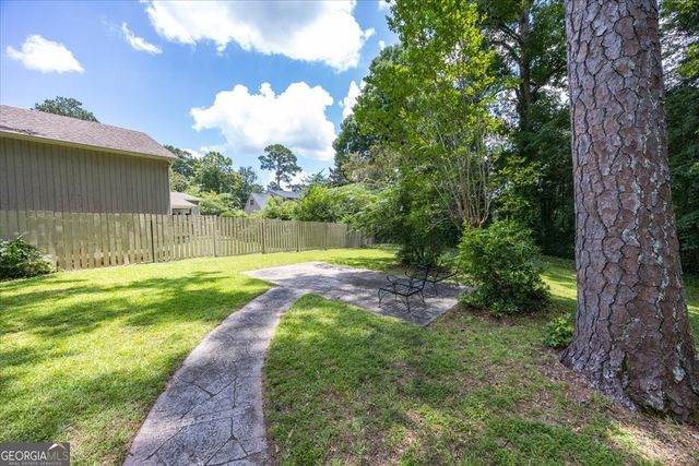3240 Lousie Place, Macon, GA 31204