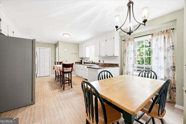 3240 Lousie Place, Macon, GA 31204