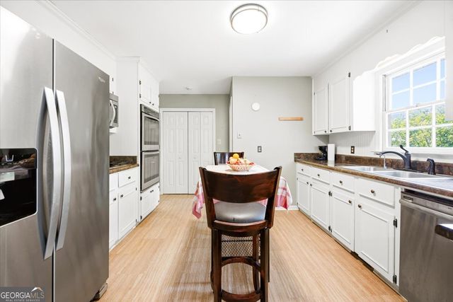 3240 Lousie Place, Macon, GA 31204