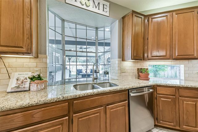 5002 Natural Bridge Drive, Kingwood, TX 77345