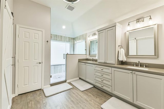 5002 Natural Bridge Drive, Kingwood, TX 77345