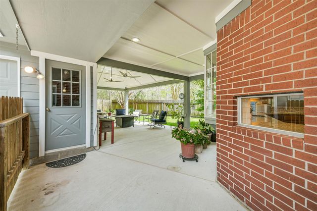 5002 Natural Bridge Drive, Kingwood, TX 77345