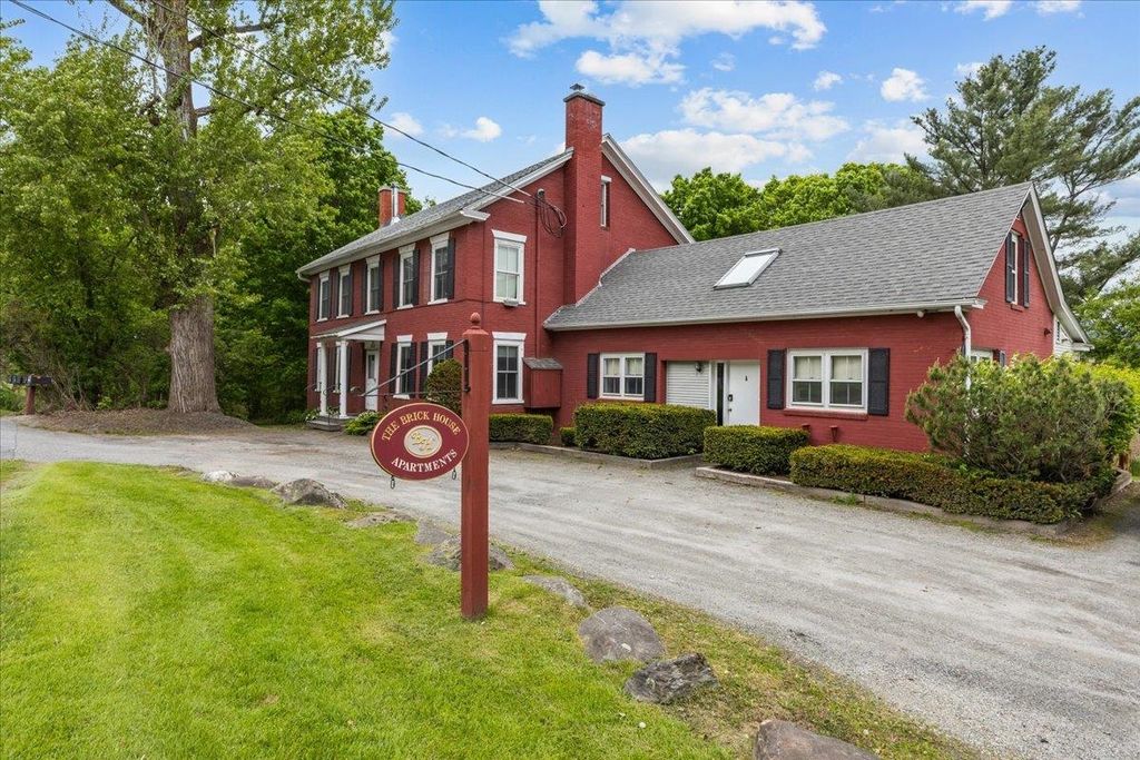2233 Pucker Street, Stowe, VT 05672