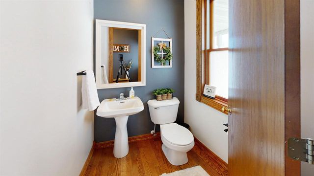 4674 County Highway BC, Sparta, WI 54656