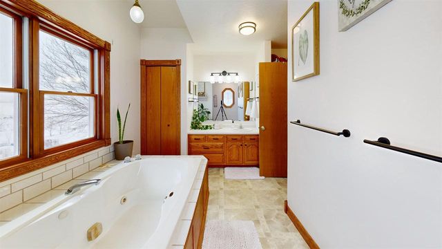 4674 County Highway BC, Sparta, WI 54656