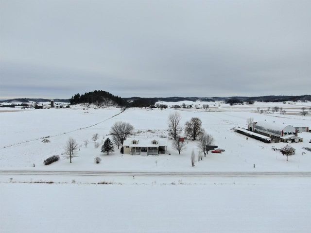 4674 County Highway BC, Sparta, WI 54656