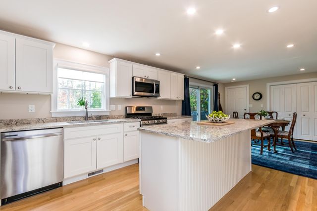 183 Simons Narrows Road, Mashpee, MA 02649