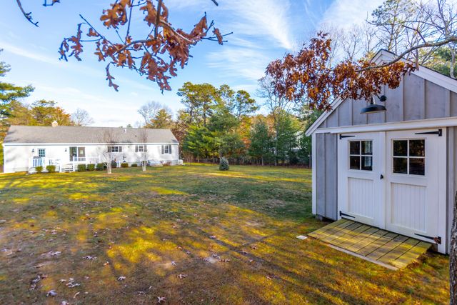 183 Simons Narrows Road, Mashpee, MA 02649