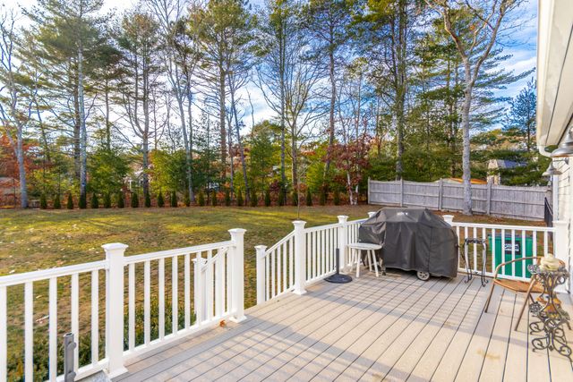 183 Simons Narrows Road, Mashpee, MA 02649