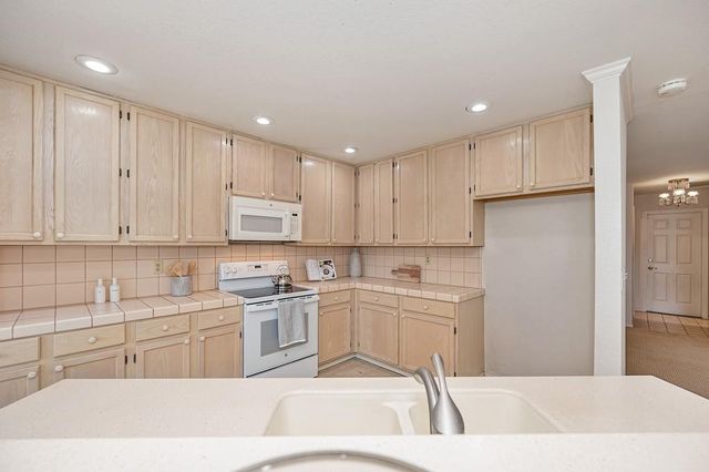 5904 Bar Harbour Ct, Elk Grove, CA 95758