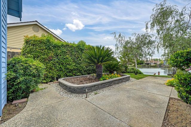 5904 Bar Harbour Ct, Elk Grove, CA 95758