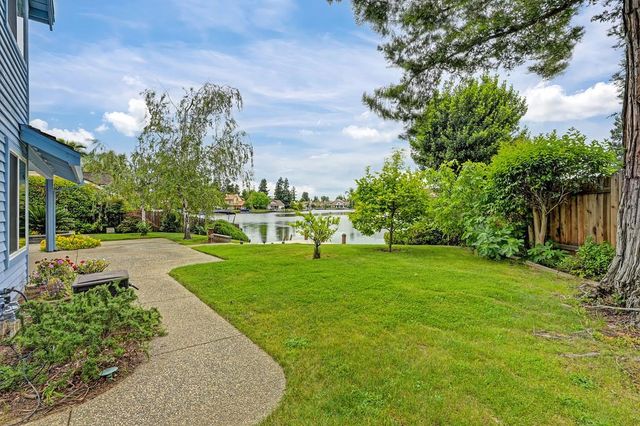 5904 Bar Harbour Ct, Elk Grove, CA 95758