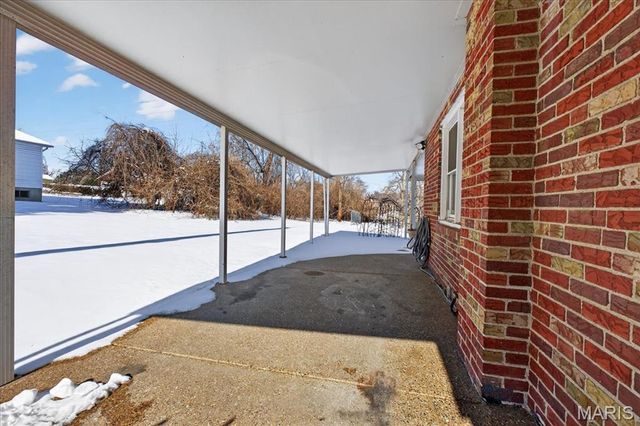 7449 Trenton Avenue, University City, MO 63130