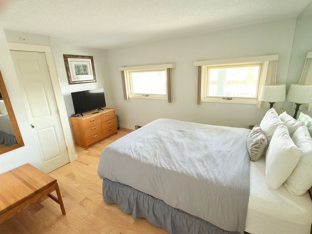 199 Mountainside Drive, Stowe, VT 05672