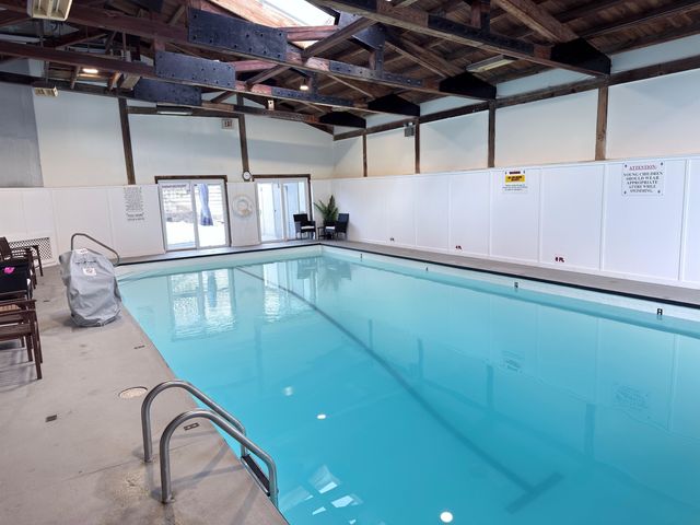 199 Mountainside Drive, Stowe, VT 05672