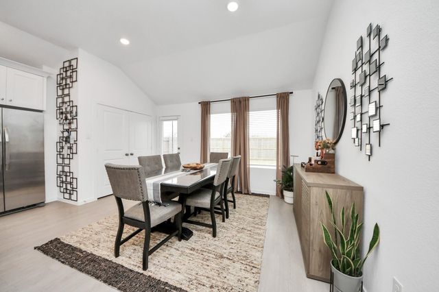 8202 Tempest Stone Drive, Rosharon, TX 77583