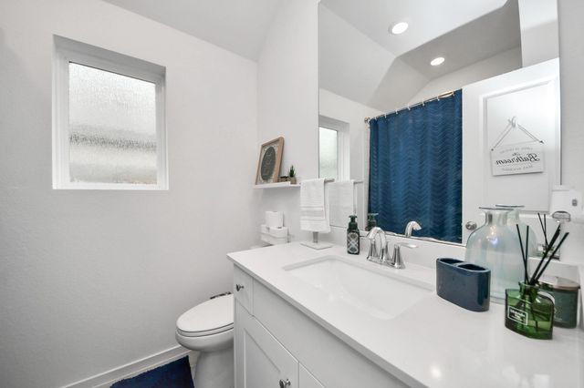 8202 Tempest Stone Drive, Rosharon, TX 77583