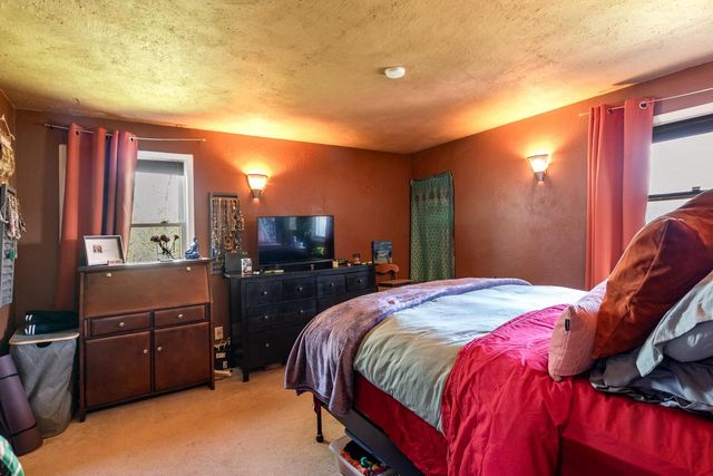 N69W5779 Bridge ROAD, Cedarburg, WI 53012