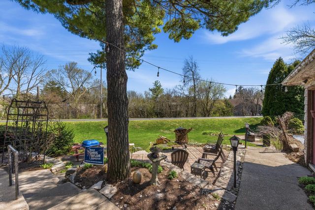 N69W5779 Bridge ROAD, Cedarburg, WI 53012