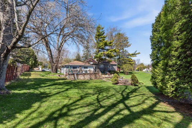 N69W5779 Bridge ROAD, Cedarburg, WI 53012