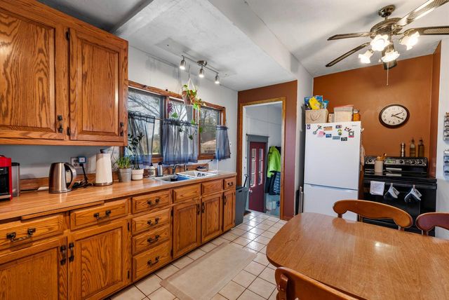 N69W5779 Bridge ROAD, Cedarburg, WI 53012