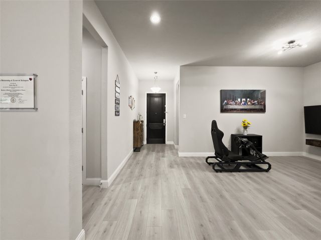 3722 Autumncrest Street, Grand Prairie, TX 76065