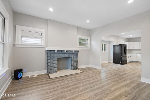 3644 Jackman Road, Toledo, OH 43612