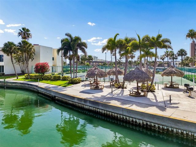7540 BAY ISLAND DRIVE S 162, South Pasadena, FL 33707