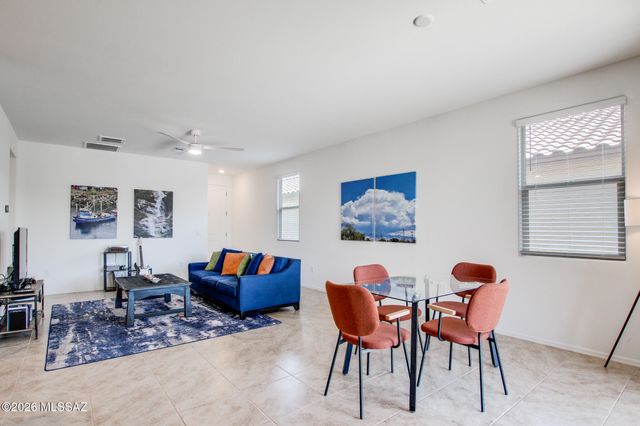 9239 N Peridot Vista Avenue, Tucson, AZ 85742